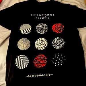 Twenty-One Pilots shirt